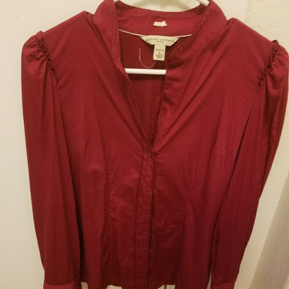 Banana Republic Tops - Banana republic Button down fitted shirt